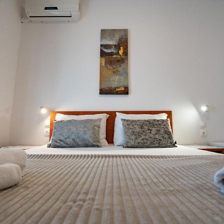 Rooms Magnolia With Pool Novalja Exteriér fotografie
