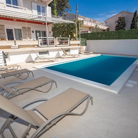 Rooms Magnolia With Pool Novalja Exteriér fotografie