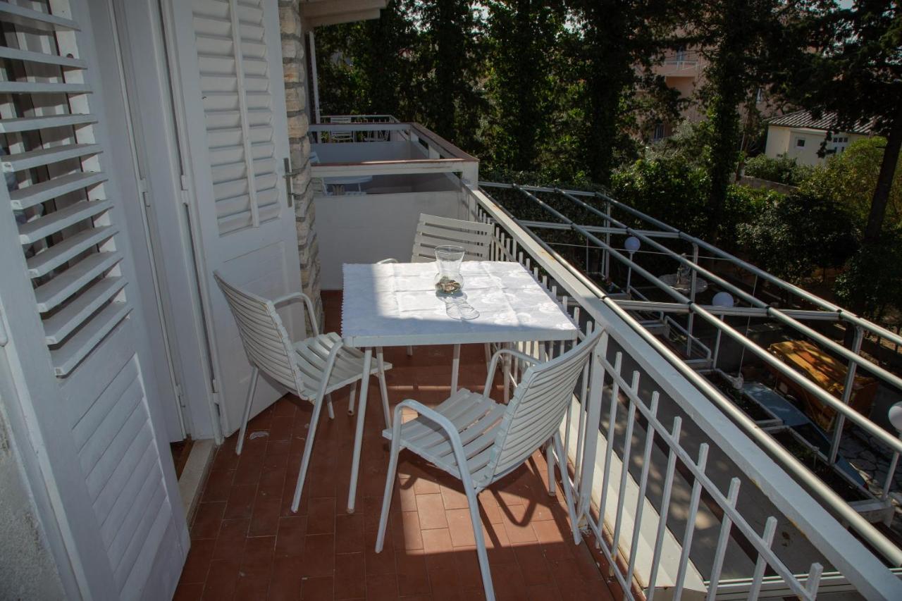 Rooms Magnolia With Pool Novalja Exteriér fotografie
